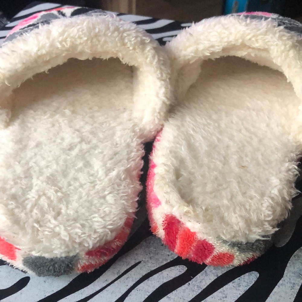 Vera Bradley Women Slippers